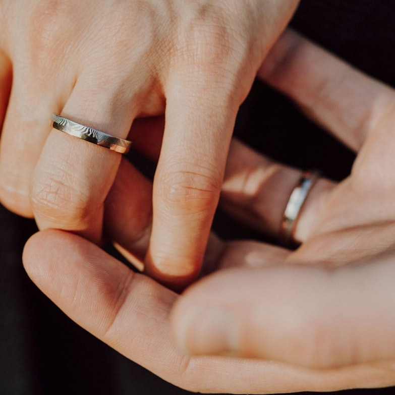 Wagebundt Trauringpaar Damaszenerstahl