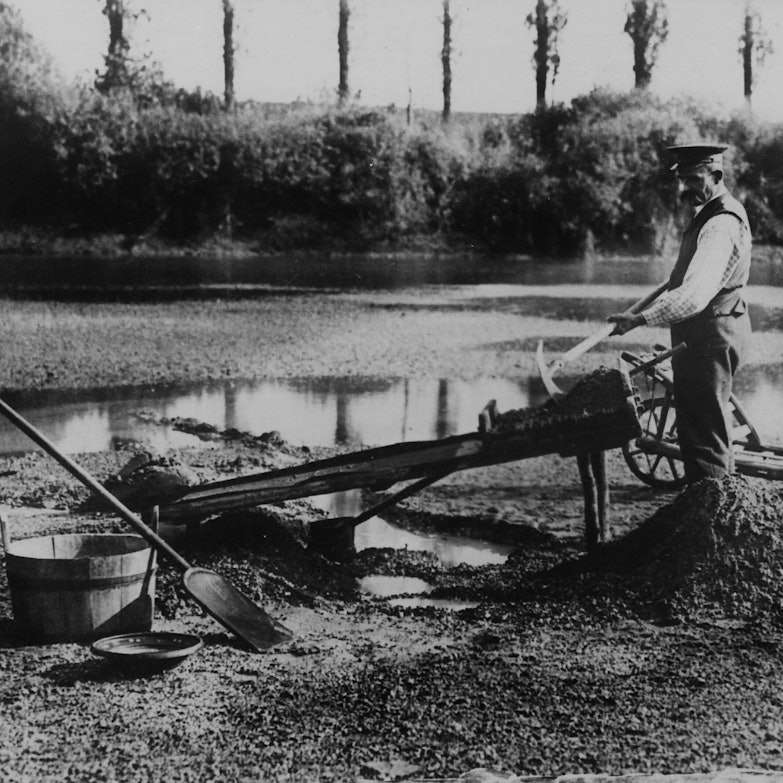 Goldschürfen früher - Goldwaschbank