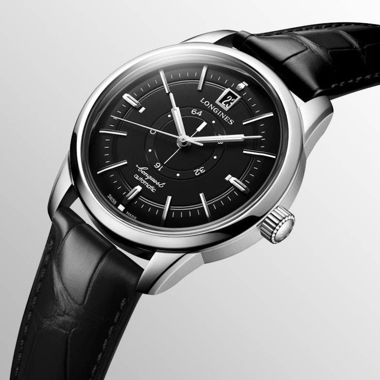 Neuheiten 2024 - Bildgalerie Longines Conquest Heritage Central Power Reserve mit schwarzem Zifferblatt und Lederband