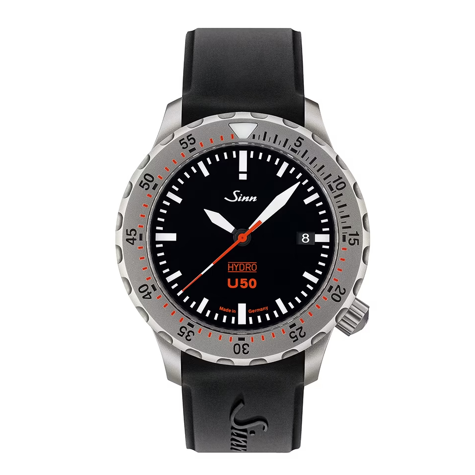 Neuheiten 2024 - Bildgalerie Sinn Spezialuhren U50 HYDRO Modell mit schwarzem Zifferblatt und Kautschukband