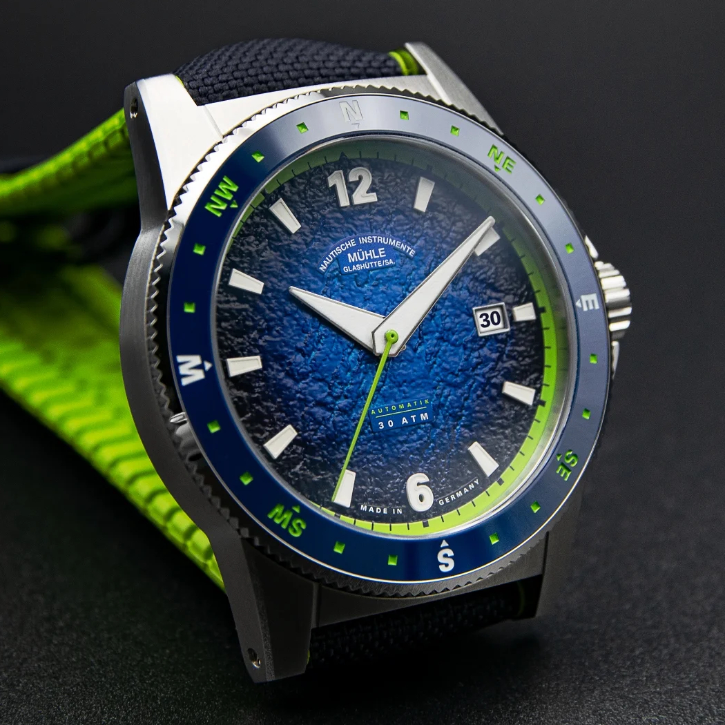 Neuheiten 2024 - Bildgalerie Mühle Glashütte Sportivo Compass Datum liegend