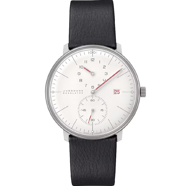 Neuheiten 2024 - Bildgalerie Junghans Max Bill Regulator mit weißem Zifferblatt und schwarzem Lederband