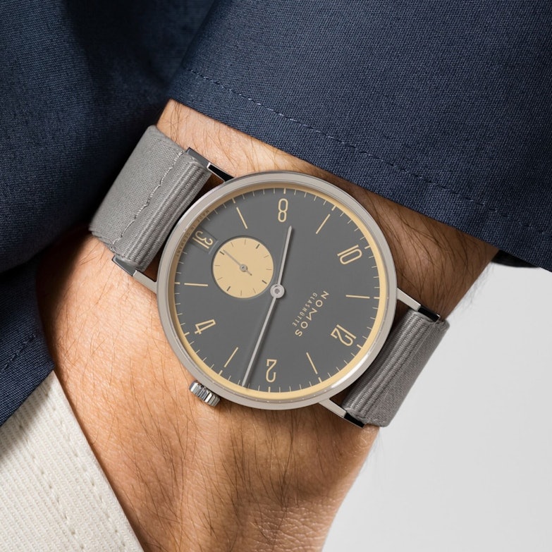 Nomos Tangente 38 Datum - Haifischgrau