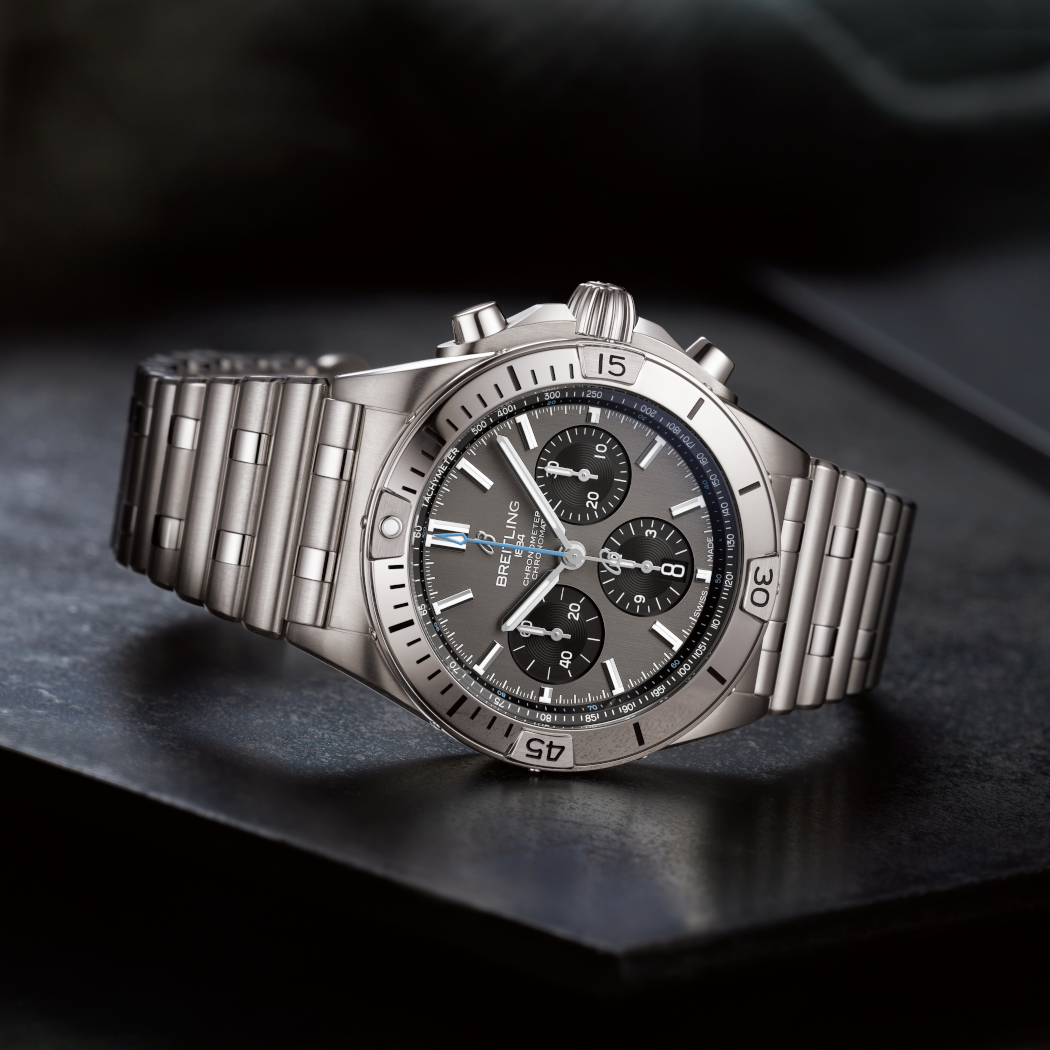 News Neuheiten 2024 - Breitling Chronomat B01 44 Bildgalerie 2