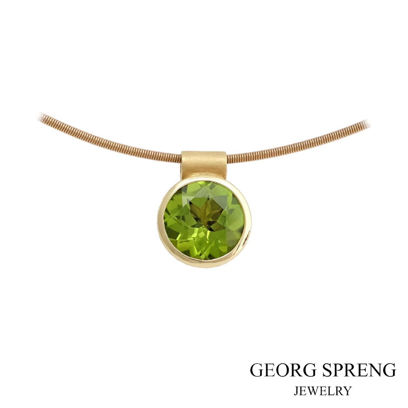 Georg Spreng Halsreif mit Anhänger 01