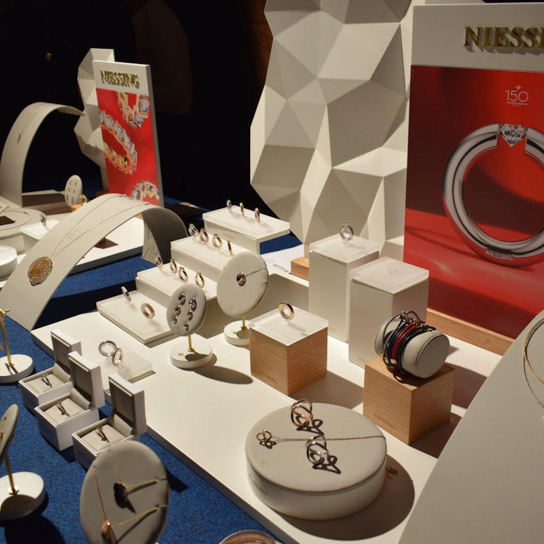 Eventstand Rendezvous unter Sternen Niessing