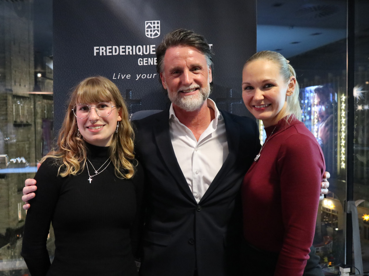 Das Juwelier Roller Team mit Frederique Constant Vertriebsleiter Markus Rettig zum Rendezvous unter Sternen Event