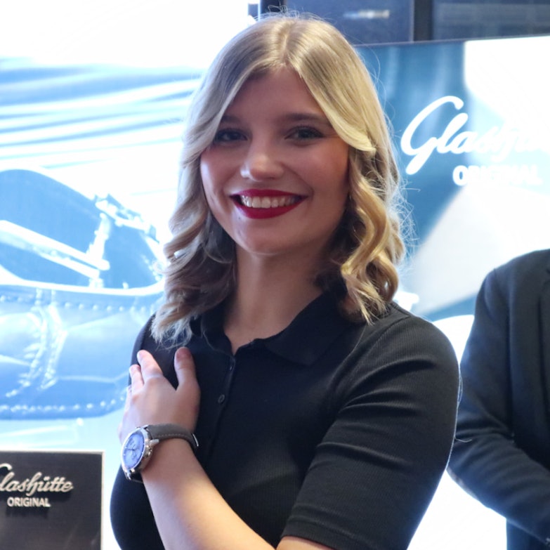 Happy Legs Model und Tänzerin