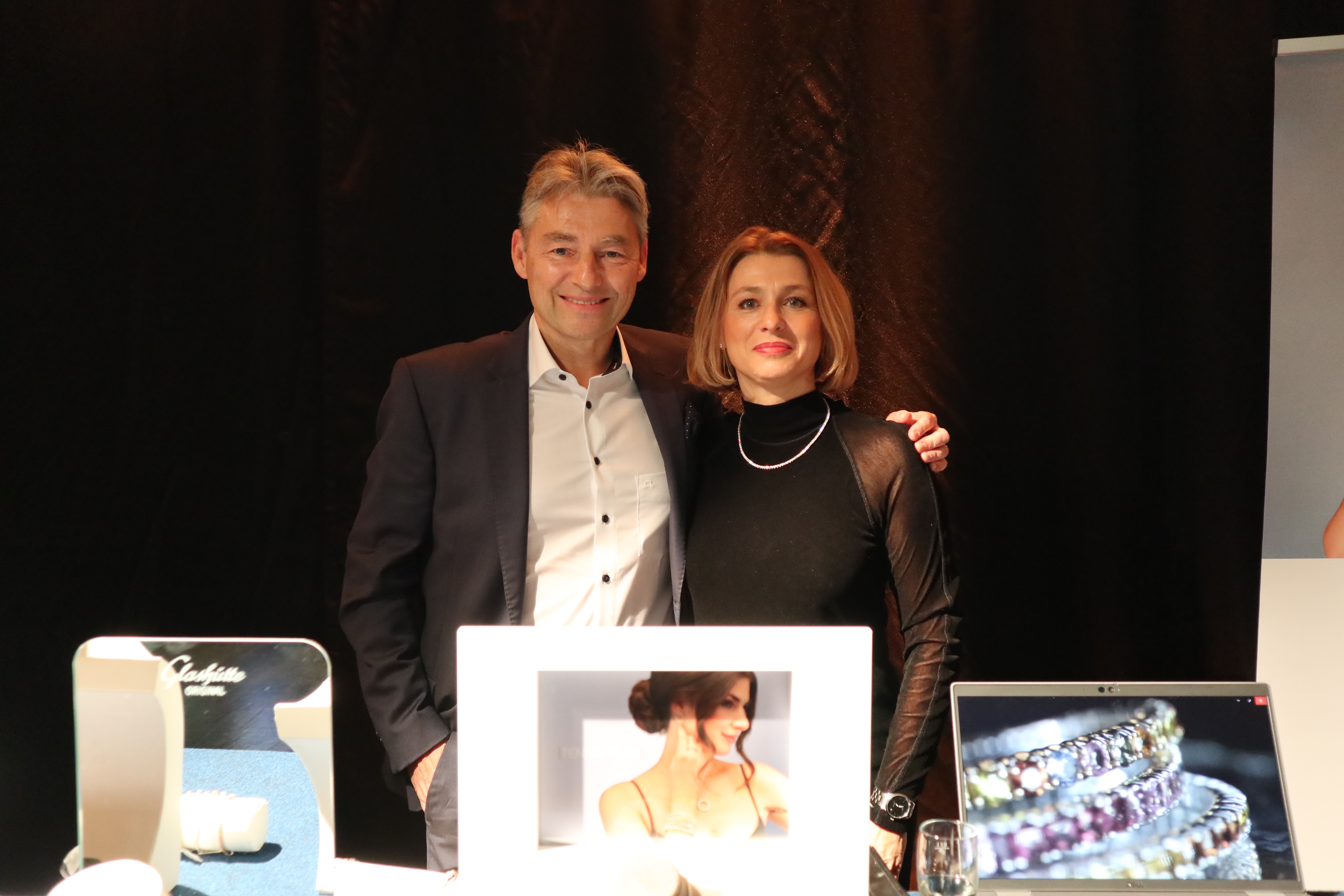 Angelika Horn und Arnd Bentner von Silhouette Schmuck