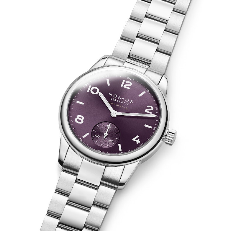 NOMOS Glashütte Club Sport neomatik 34 Purple