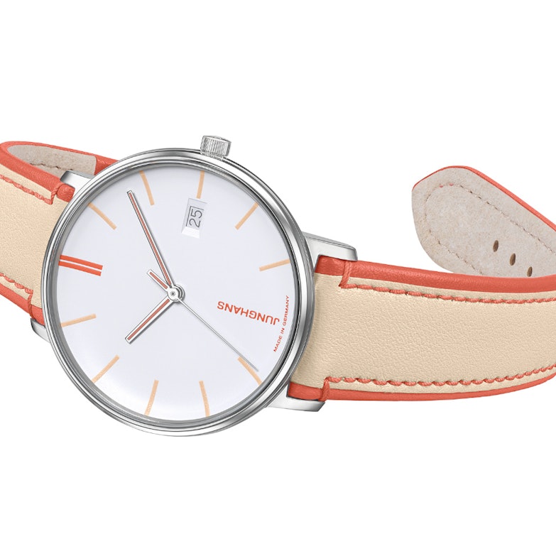 Junghans Form Damen weißes Zifferblatt beiges Lederband Ansicht
