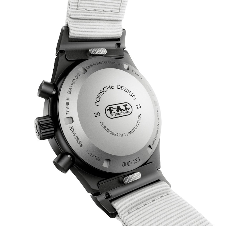 Porsche Design Chronograph 1 - F.A.T. 2025 Edition Gehäuserückseite