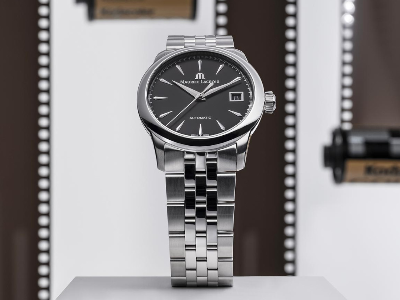 Maurice Lacroix 1975 Automatik Edelstahl 36mm schwarzes Zifferblatt Metallband