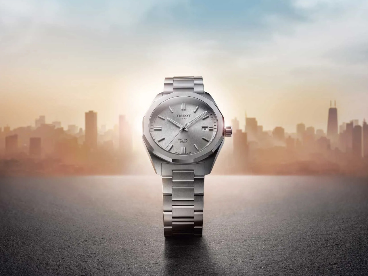 Tissot PRC100 Solar Quarz Edelstahl 39mm silberfarbenes Zifferblatt Metallband