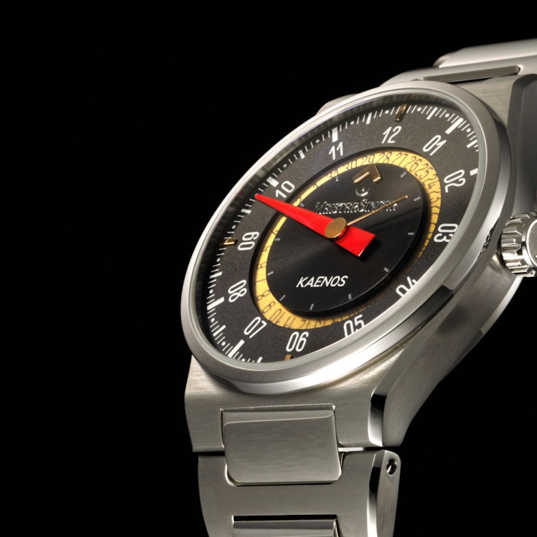 MeisterSinger X Alain Silberstein Edition Kaenos Open Date Automatik Edelstahl 40mm graues Zifferblatt Metallband Ansicht