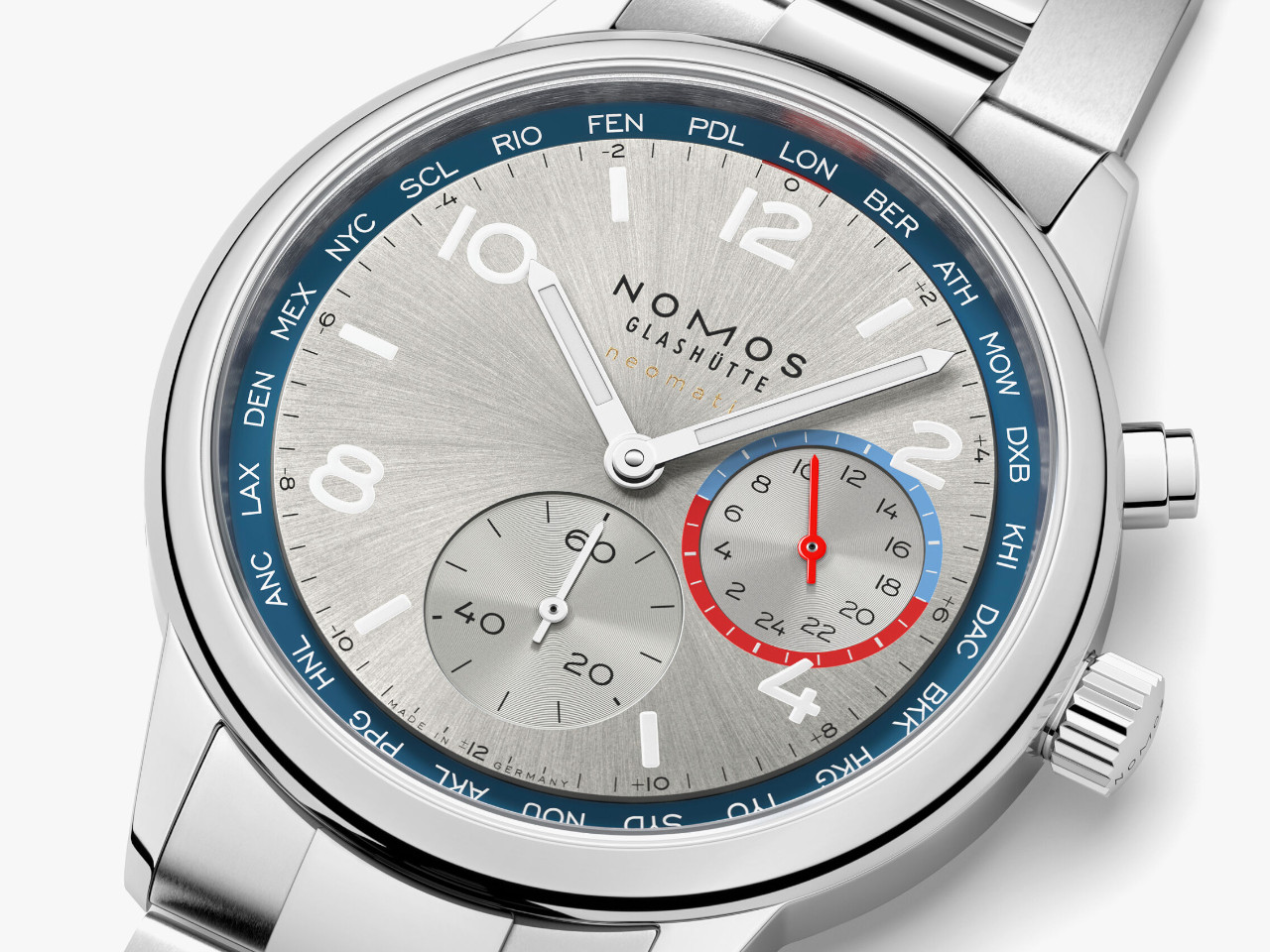 NOMOS Glashütte Club Sport neomatik Weltzeit Automatik Edelstahl 40mm silber-blaues Zifferblatt Metallband