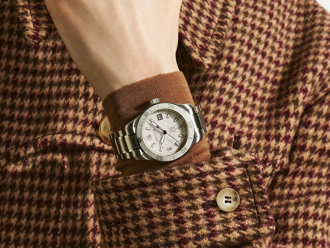 Montblanc 1858 Iced Sea Date 0 Oxygen Automatik Edelstahl 41mm weißes Zifferblatt Metallband