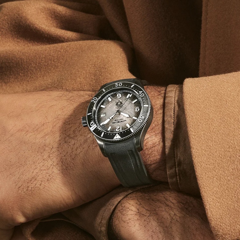 Montblanc 1858 Iced Sea Date 0 Oxygen Automatik Edelstahl 41mm graues Zifferblatt schwarzes Kautschukband