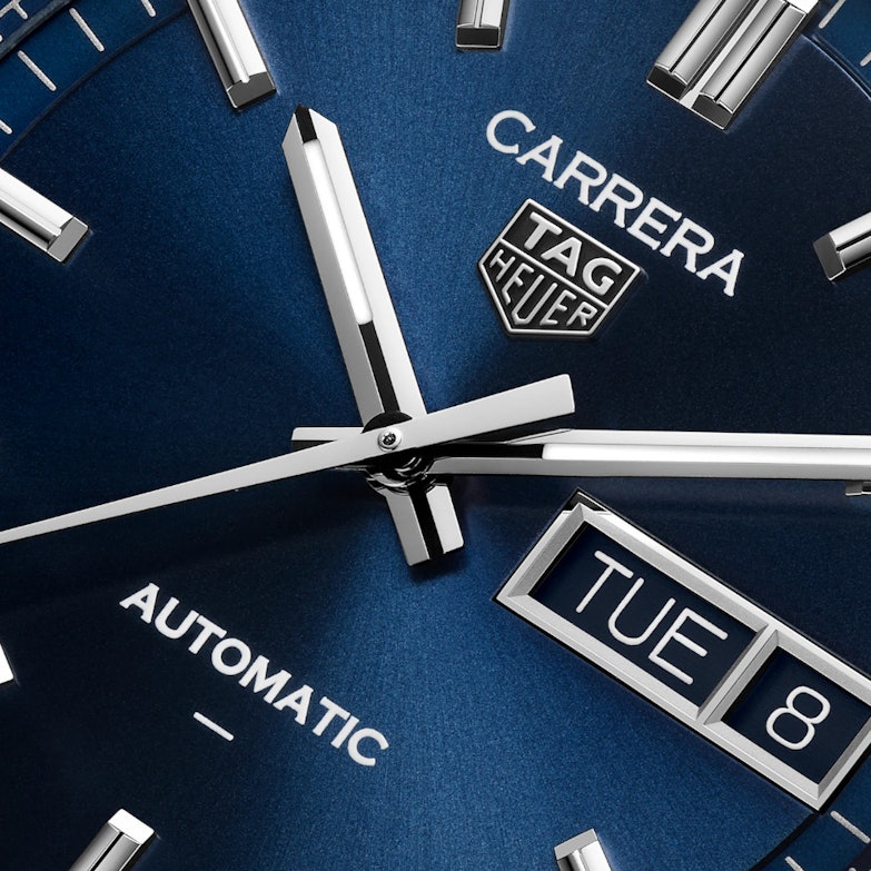 TAG Heuer Carrera Day-Date Automatik Edelstahl 41mm blaues Zifferblatt