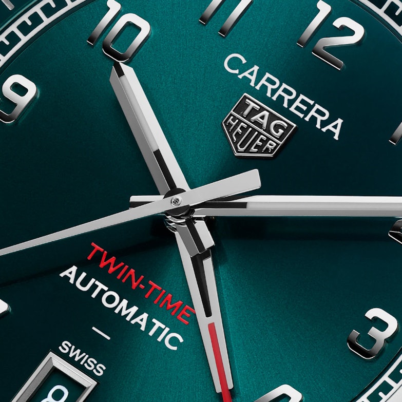 TAG Heuer Carrera Date Twin-Time Automatik Edelstahl 41mm petrolfarbenes Zifferblatt