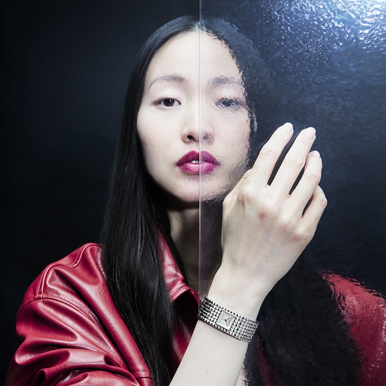 Frederique Constant Classics Manchette Quarz Edelstahl 25x20mm Zifferblatt mit Brillanten Model