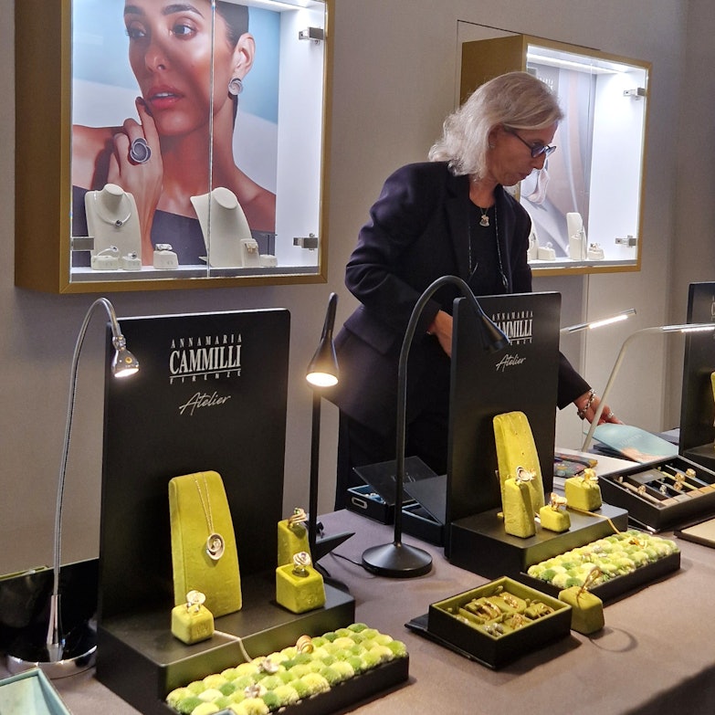 Omega Lounge Eröffnung | Cammilli Stand