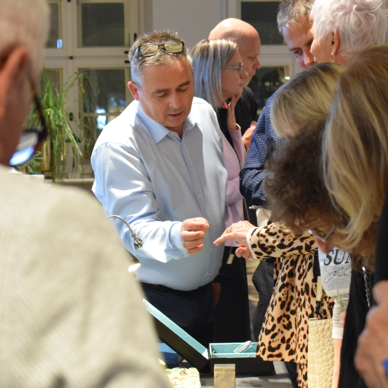 Omega Lounge Eröffnung | Vincenzo