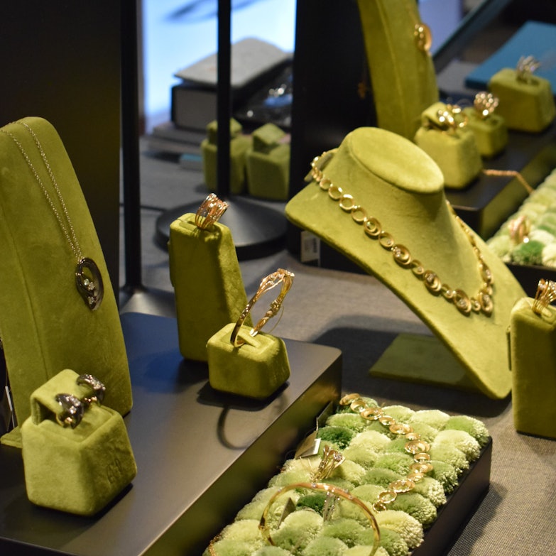 Omega Lounge Eröffnung | Cammilli Schmuck