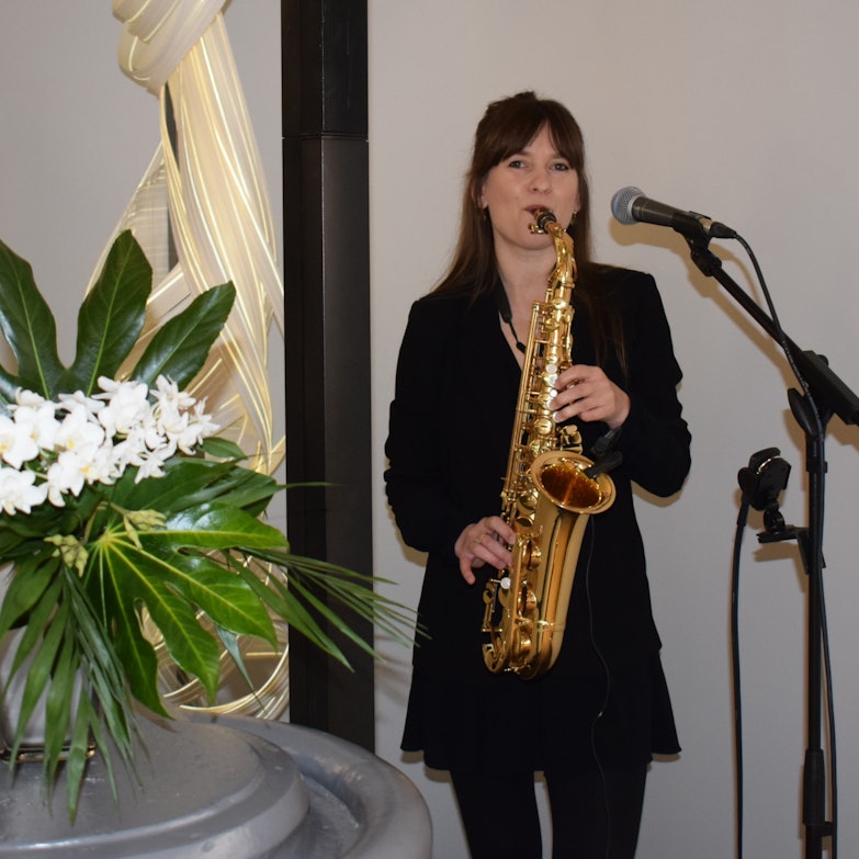 Omega Lounge Eröffnung | Carmen Strobel