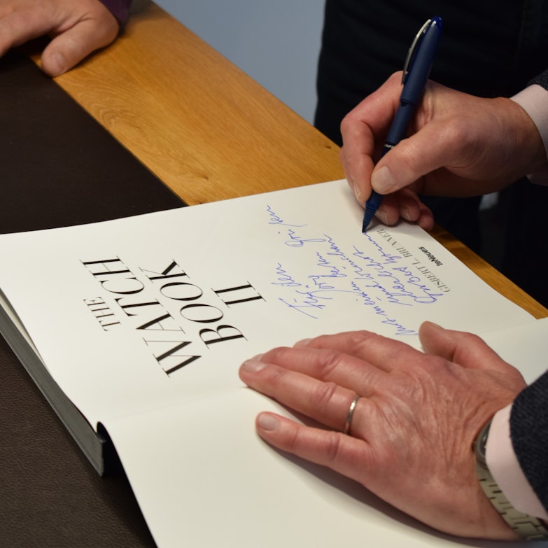 Alpina Gisbert Brunner Event | Signierung des Buches