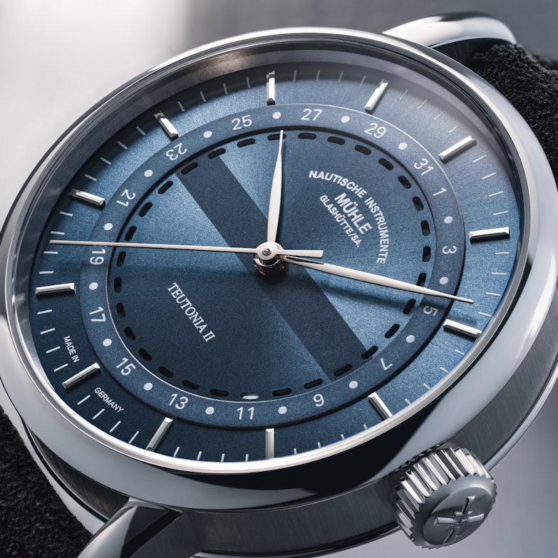 Mühle Glashütte Teutonia II Ringdatum blaues Zifferblatt