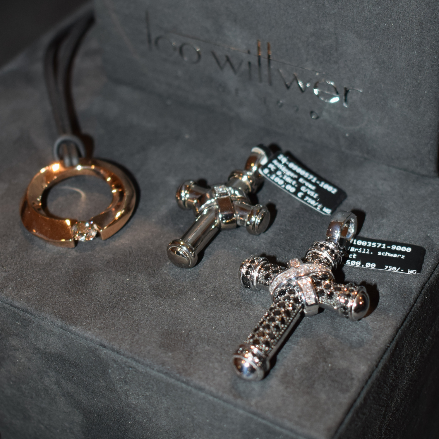 Juwelier Roller | Leo Wittwer Event _ Crosses