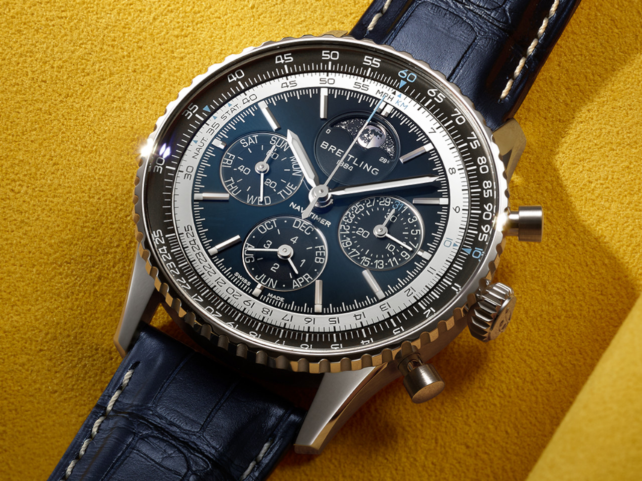 Breitling Navitimer B19 Chronograph 43 Perpetual Calendar Automatik Platin Limited Edition