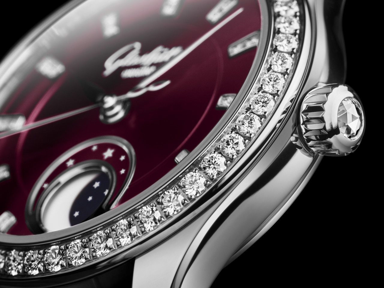 Glashütte Original Lady Serenade Luna Purpursamt mit Brillant-Lünette