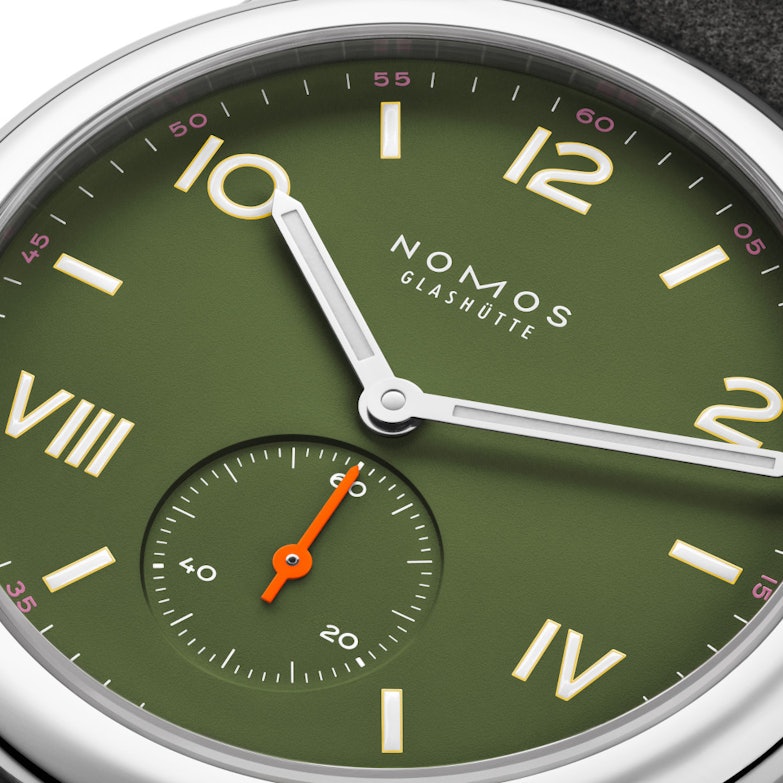 Nomos Glashütte Club Campus All Olive Handaufzug Edelstahl 38mm grünes Zifferblatt
