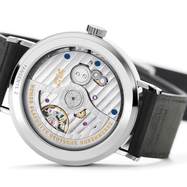 Nomos Glashütte Tangente neomatik 38 Update Waldgrün Automatik Edelstahl 38mm Gehäuseboden