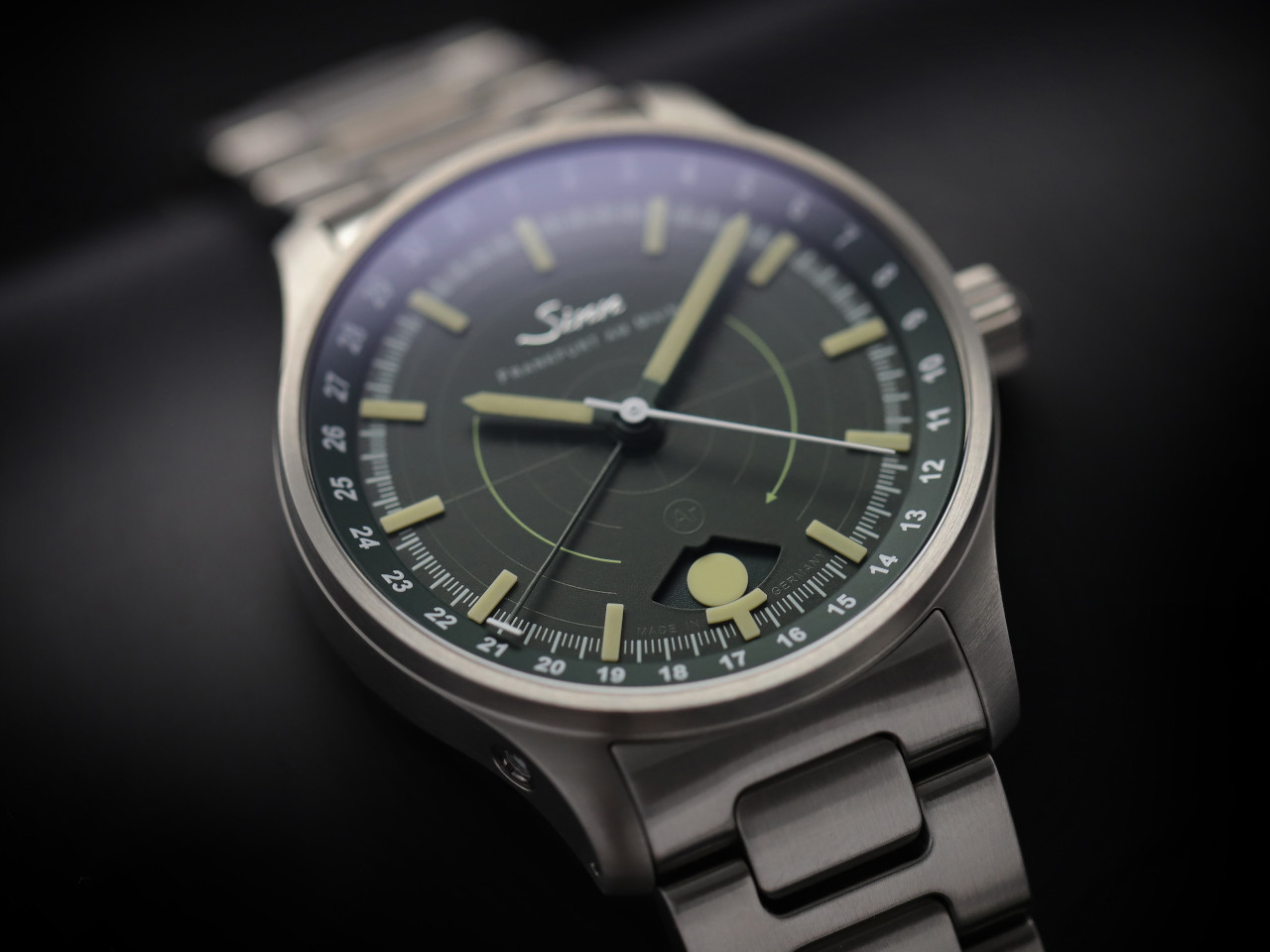 Sinn Spezialuhren 308 Jagduhr mit Mondlichtanzeige