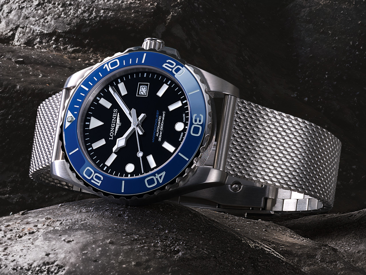 Longines HydroConquest Automatik Edelstahl 42mm schwarzes Zifferblatt Metallband