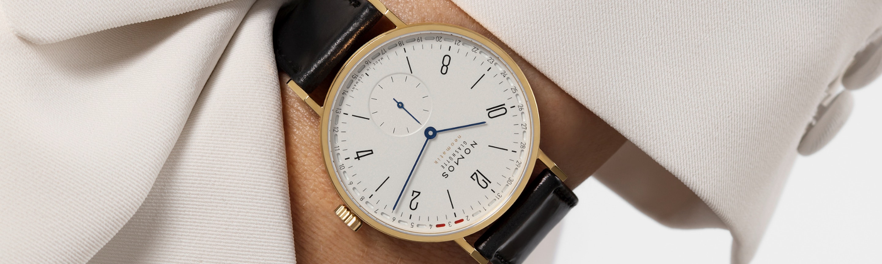 Nomos Glashütte Markenbanner