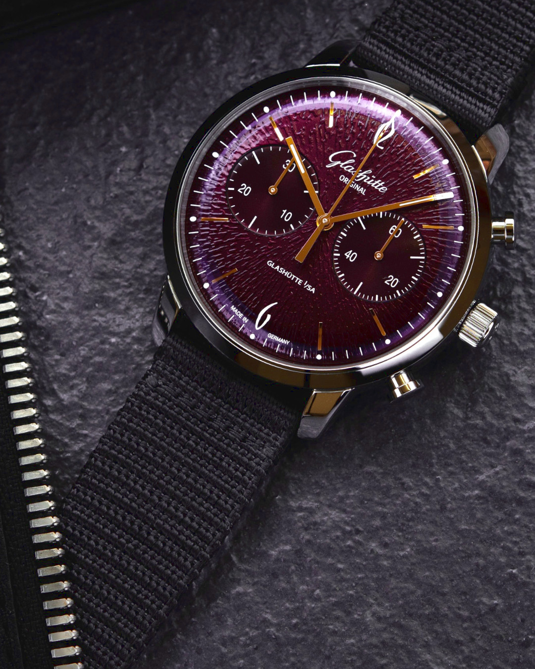 Startseitenbanner mobil Glashütte Original Sixties Chronograph Annual 2026