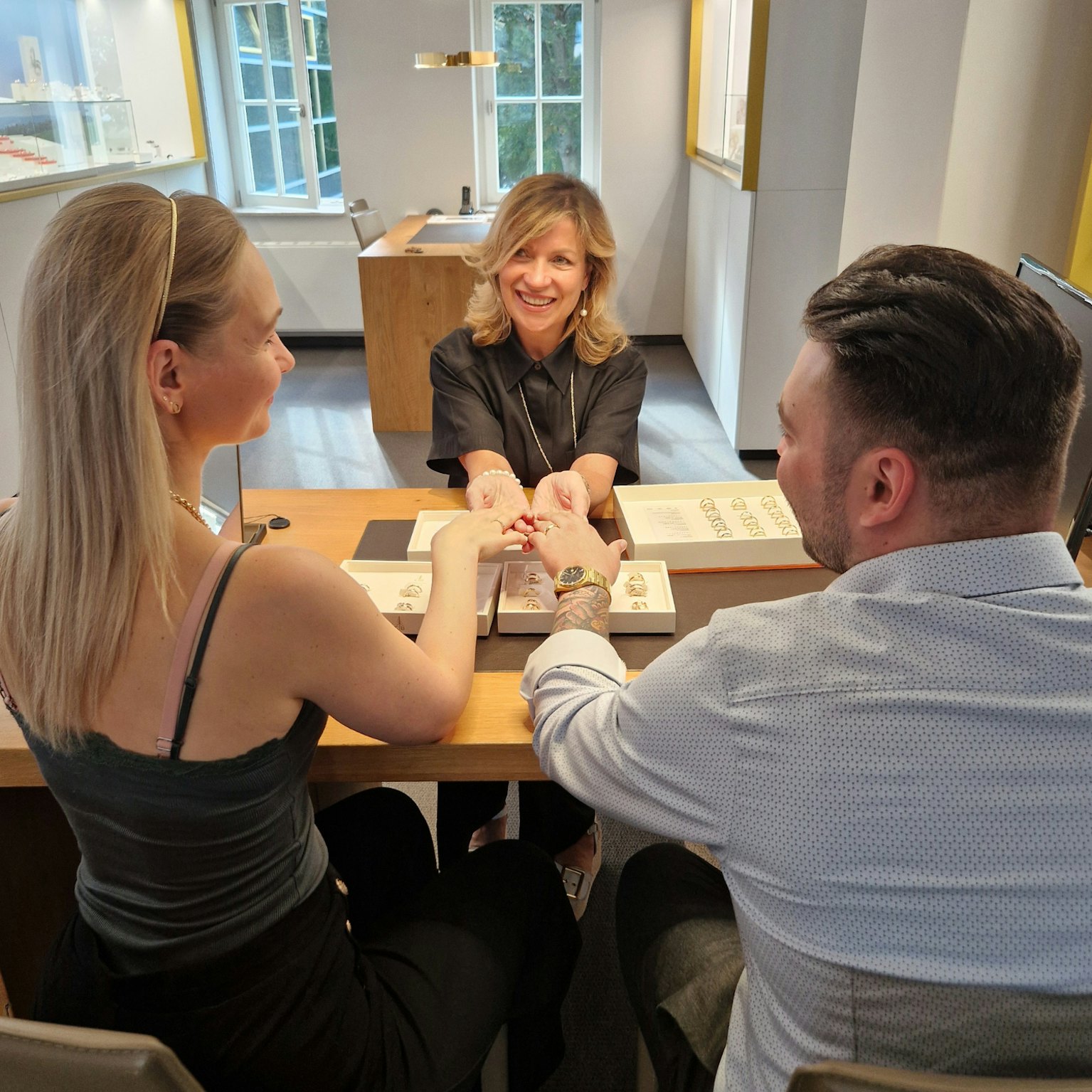 Trauringberatung bei Juwelier Roller | Persönlicher Beratungstermin
