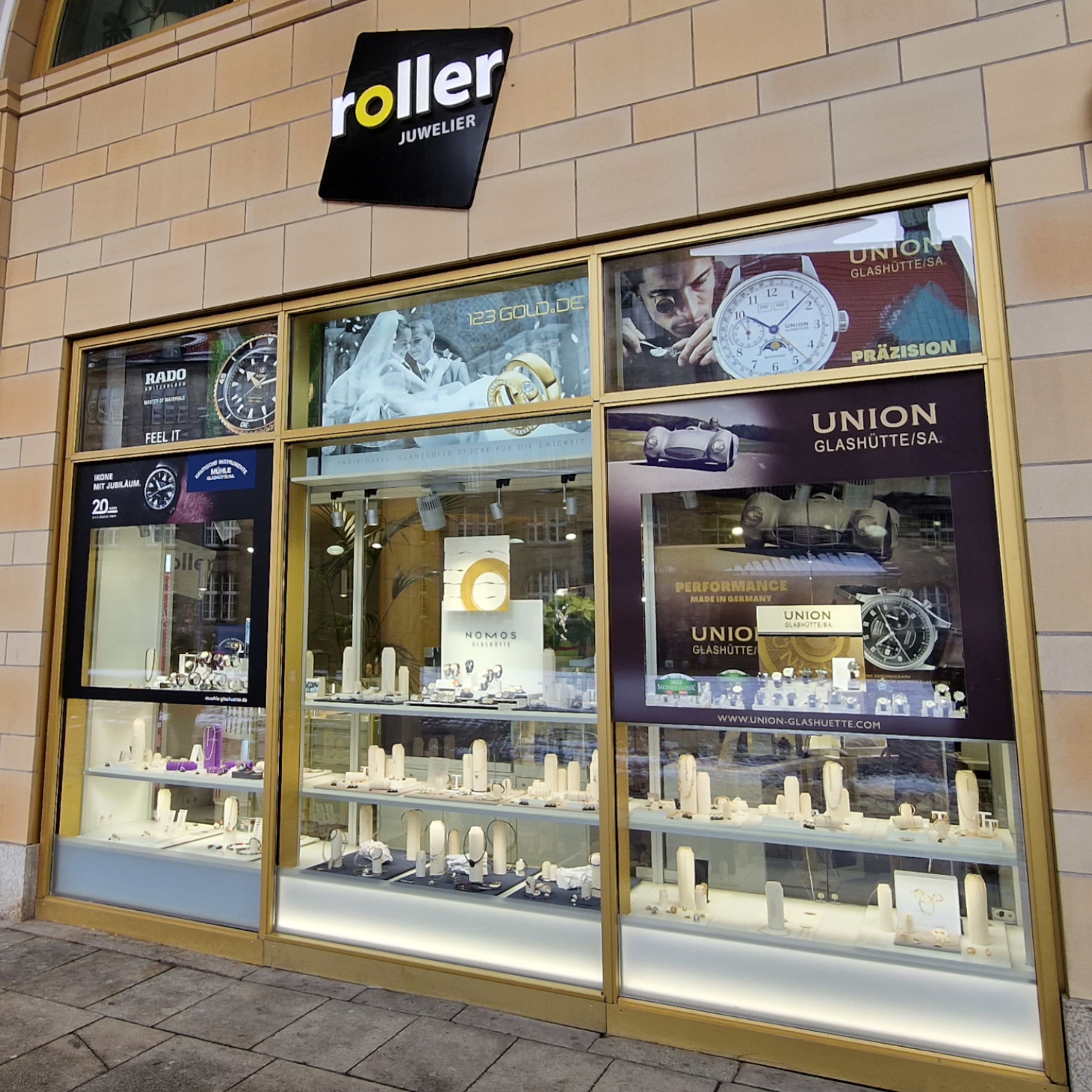 Juwelier Roller in der Galerie