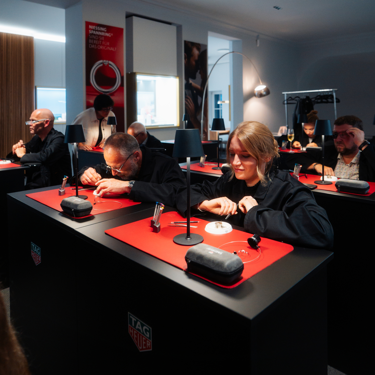 TAG Heuer Watchmaking Class | Erste Gruppe Gäste