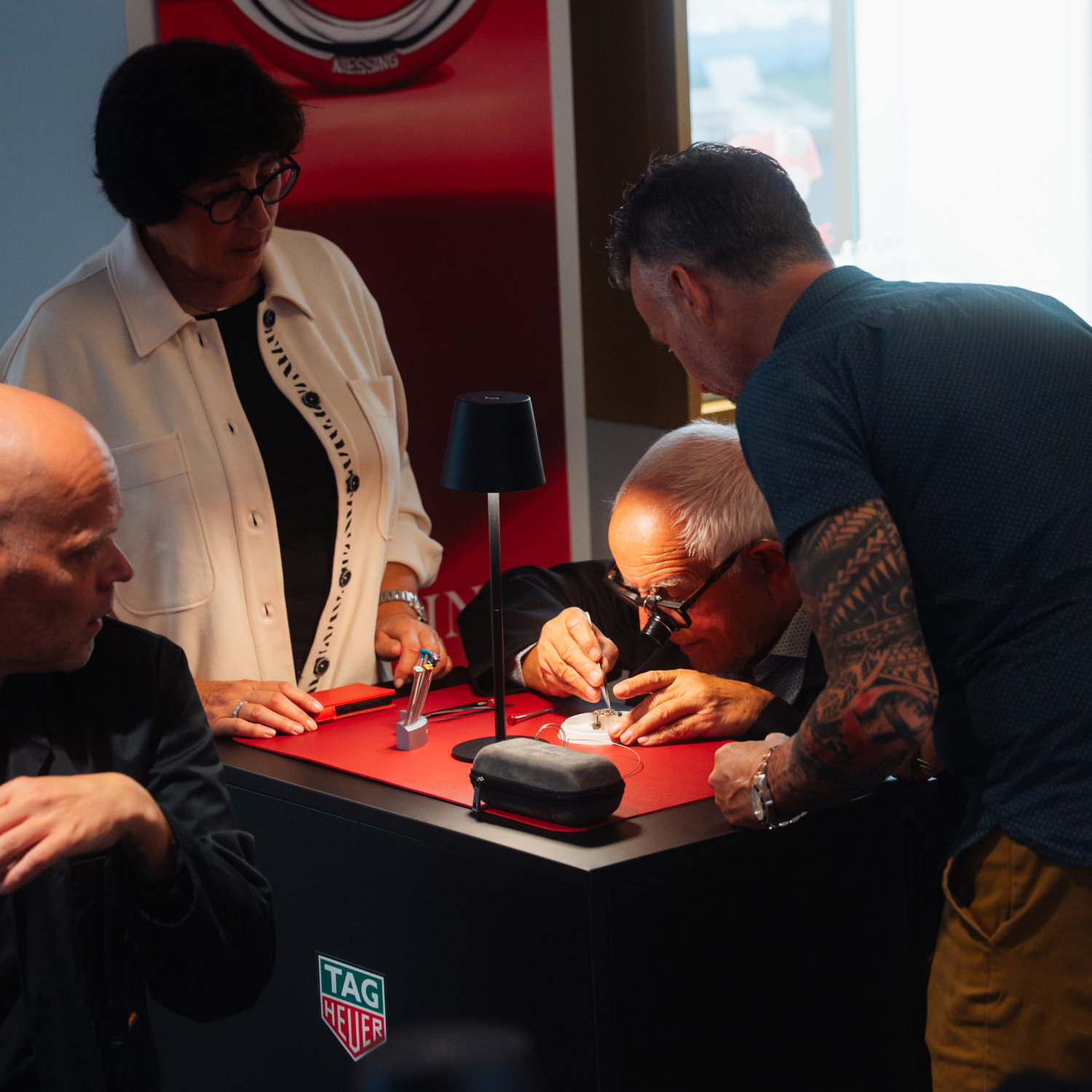 TAG Heuer Watchmaking Class | Uhrmacher Mario Held