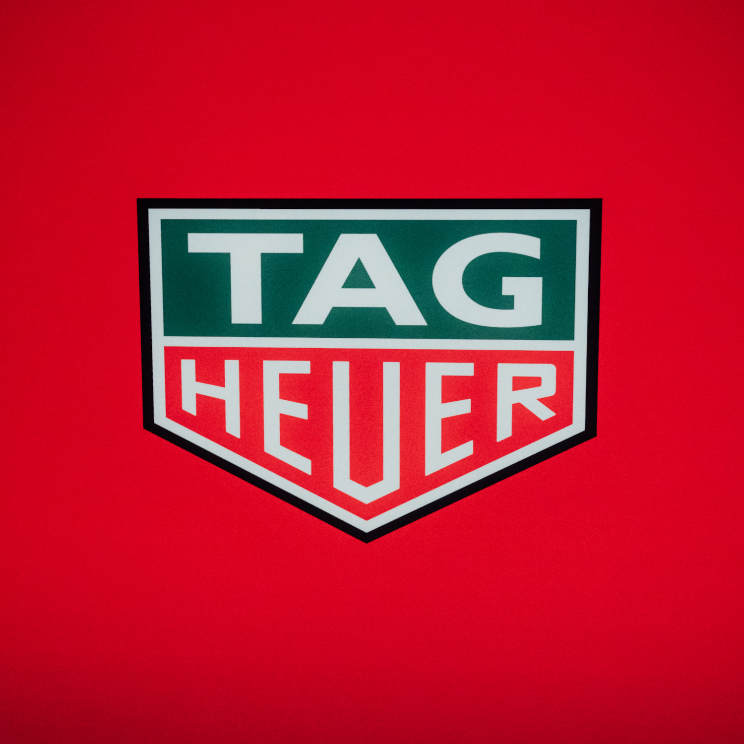 TAG Heuer Watchmaking Class | TAG Heuer Logo