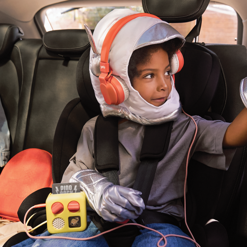 Screen-Free Travel Audio for Kids | Yoto USA