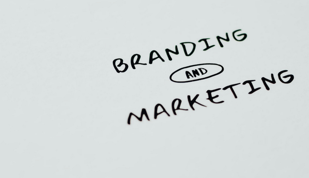 Branding and Marketing | Image by Eva Elijas