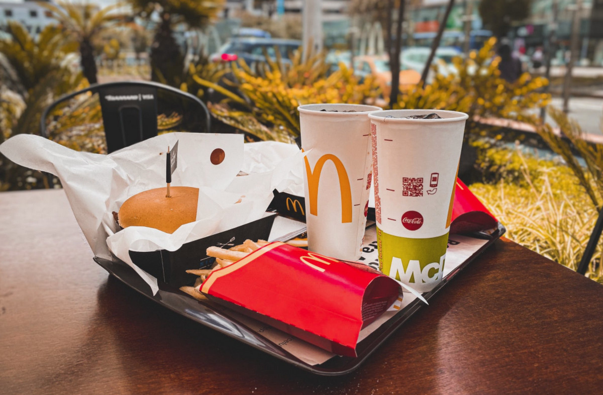 McDonalds | Image by Luis Rosero