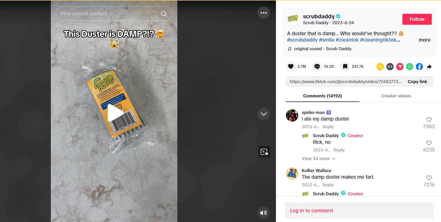 Product demo of a dusting sponge