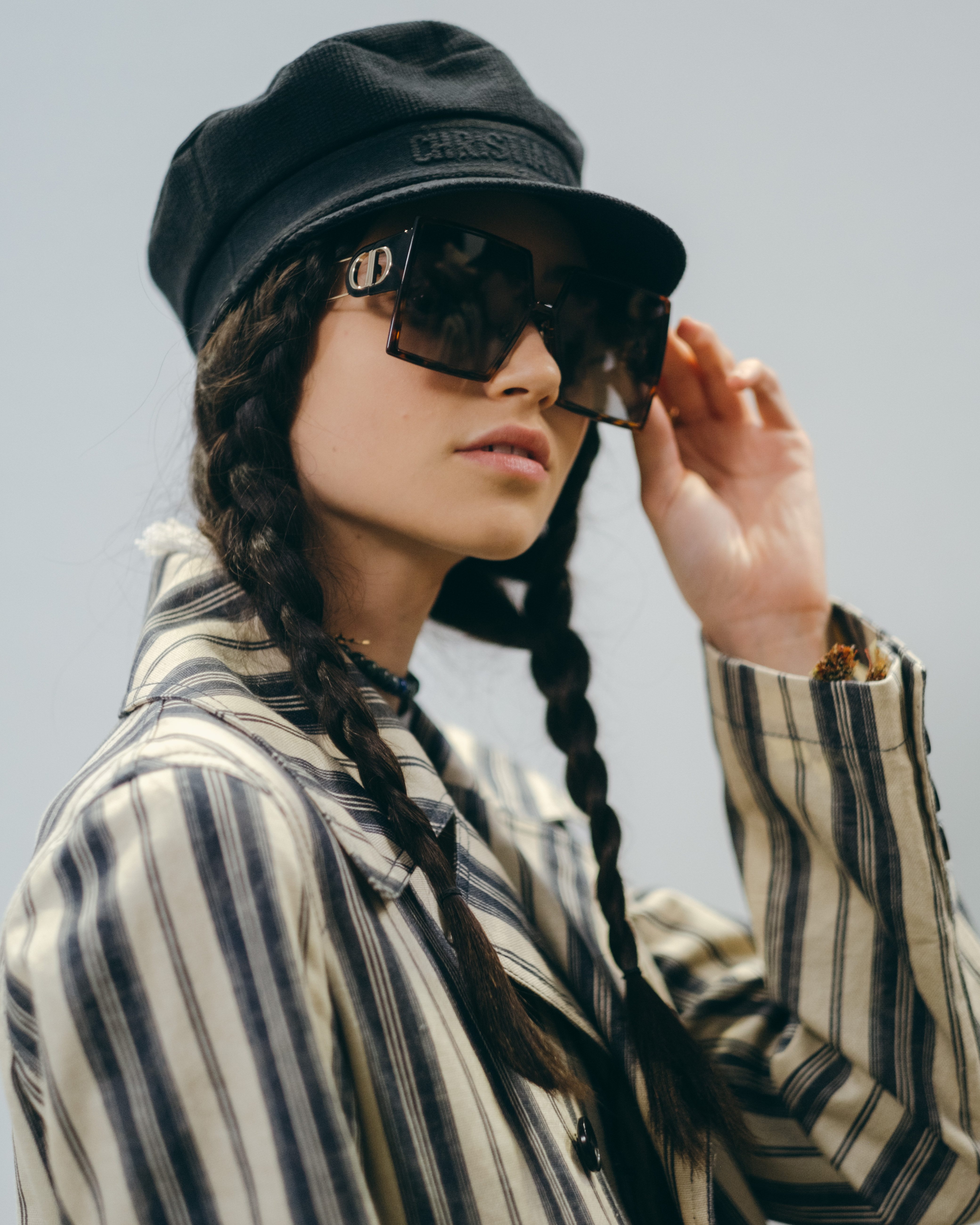 Bajo la mirada: Dior
